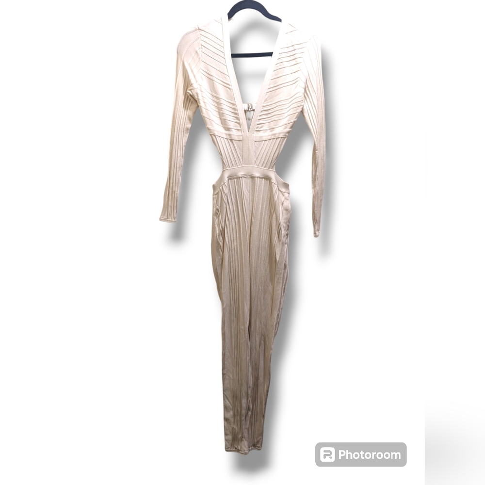 House of CB Arya White Long Sleeve Plunge Neck Stretch Texture Pant Jumpsuit- S - Picture 5 of 14